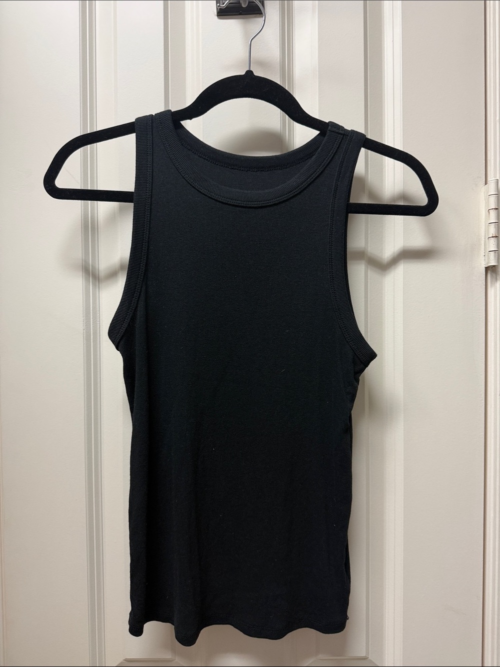 A New Dat Classic Black Ribbed Tank Top- large
